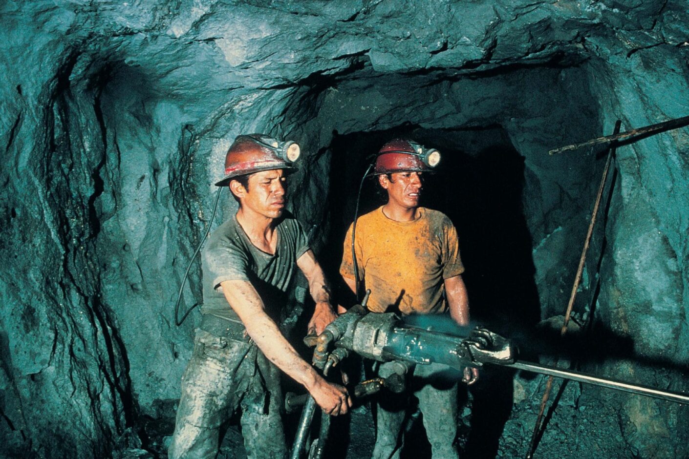 Coal Mining Industry 1 Poster Kohleindustrie 1800x1200 1